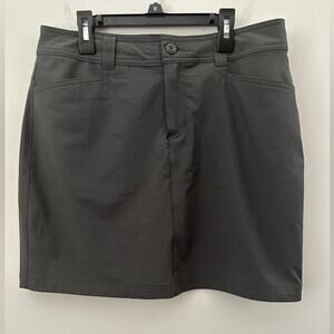 Eddie Bauer Women’s Mini Skort Flat Front Button Fly Charcoal Size 6